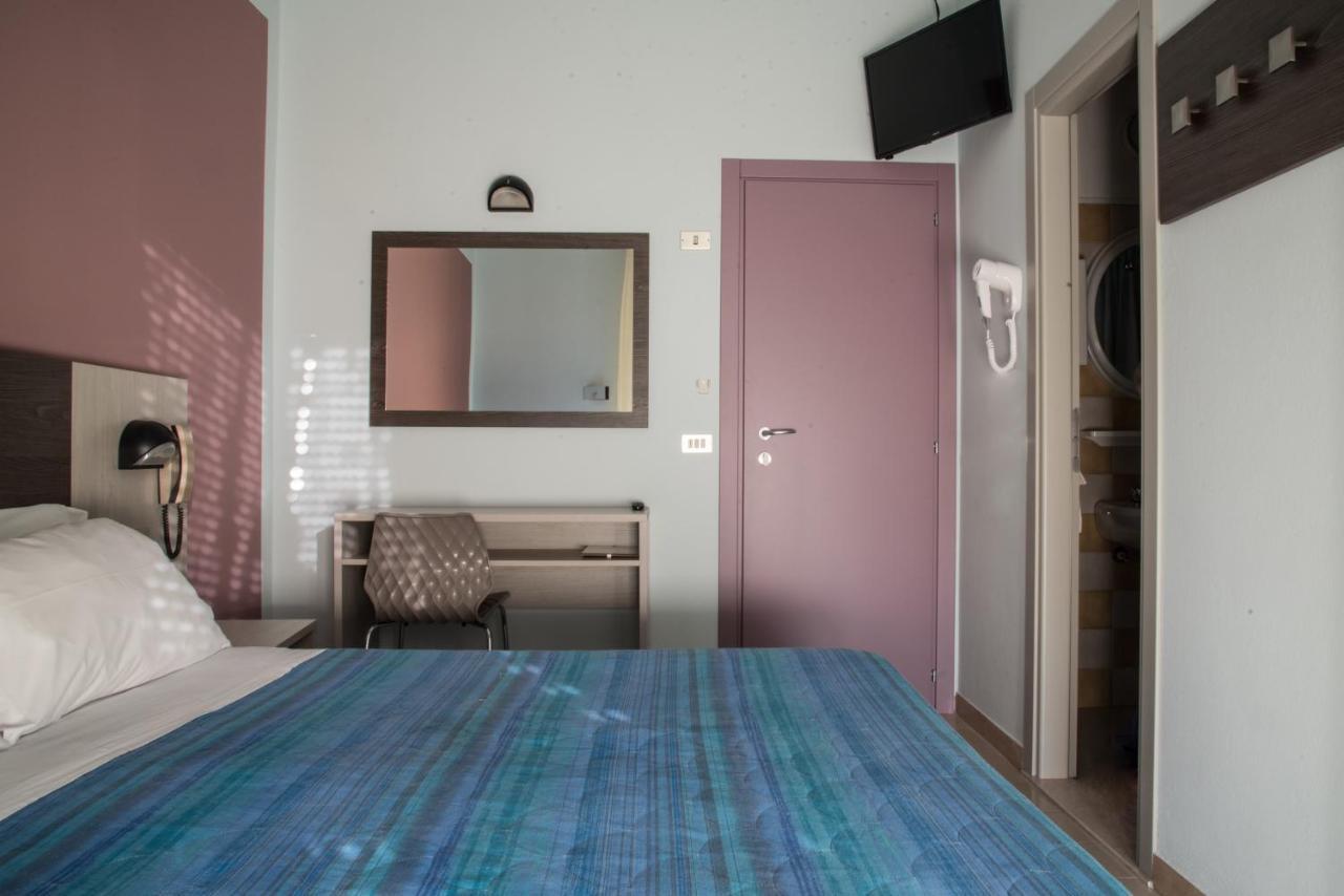 Hotel Mirage Bellaria-Igea Marina Eksteriør bilde